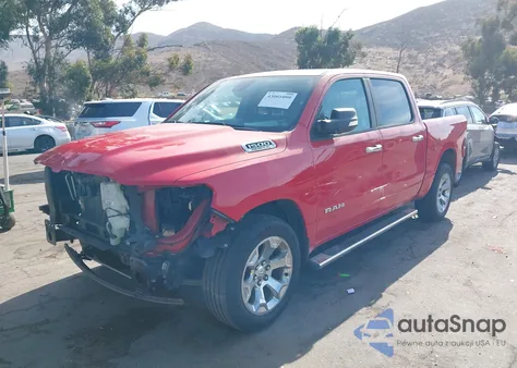 2021 Ram 1500 Big Horn 4X2 5'7 Box из США, поврежденный, VIN 1C6RREFTXMN711944